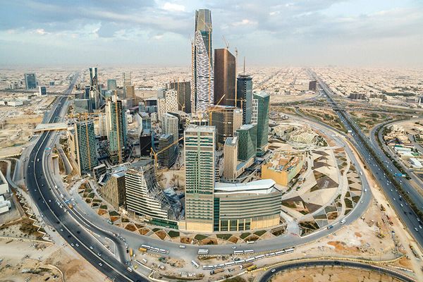 الاقتصاد السعودي يمضي بوتيرة نمو متزنة برغم تداعيات التوتر في المنطقة