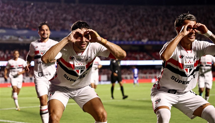 ساو باولو على بعد نقطتين من صدارة الدوري البرازيلي