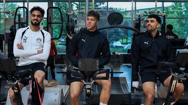 منتخب مصر يخوض تدريبا استشفائيا في الجيم استعدادا لأستراليا (صور)