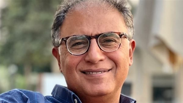 أول تعليق من أشرف العشماوي على فوز روايته “مواليد حديقة الحيوان” بجائزة الشيخ زايد للكتاب