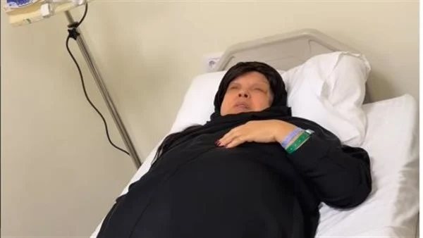 بعد نقلها إلى المستشفى.. تفاصيل الحالة الصحية الفنانة فيفي عبده