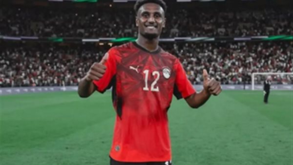 هل يشارك هيثم حسن مع منتخب مصر بشكل قانوني؟.. خبير لوائح يحسم الجدل
