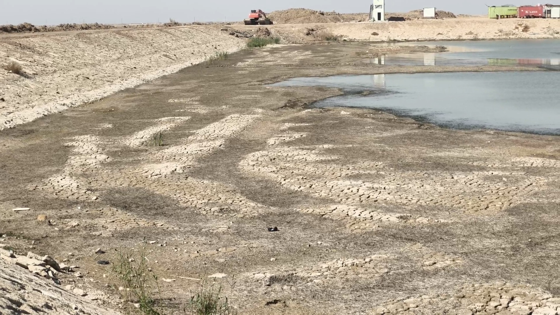 أزمة المياه تتفاقم.. البصرة تريد استثناءً من تقليص حصة الوقود (فيديو)