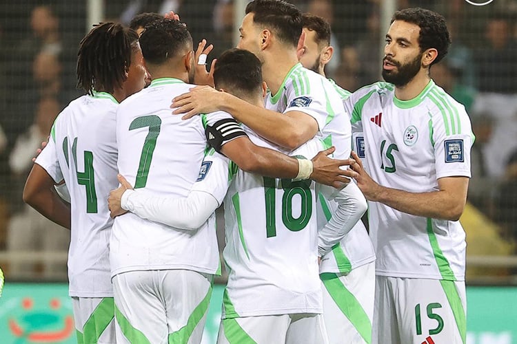 الخضر يواجهون إيطاليا أو إنجلترا قبل بداية المونديال