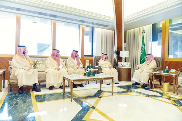 أمير الشرقية: قطاع الموارد البشرية يحظى بدعم كريم من القيادة