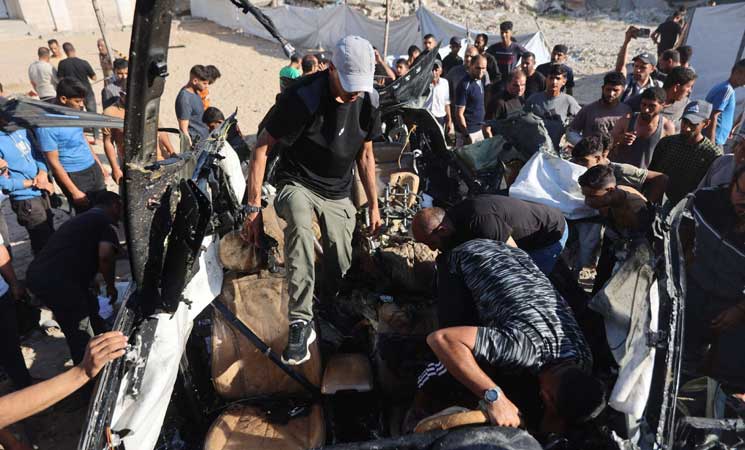 استشهاد فلسطينيين اثنين بهجمات إسرائيلية جنوبي وشمالي غزة
