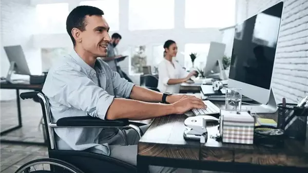 مزايا منحها قانون الخدمة المدنية للموظف ذي الإعاقة