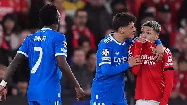 رغم إعلان عقوبة بريستياني، رئيس بنفيكا يستفز الجماهير