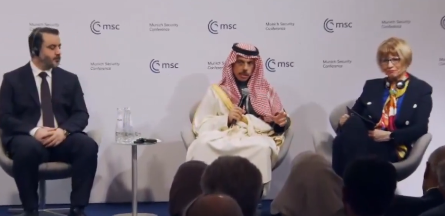 وزير الخارجية: الأزمات مرتبطة ببعضها والنزاع المستمر يزعزع أمن دول الجوار ويغذي بؤر توتر جديدة