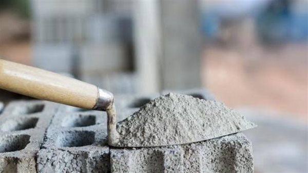تراجع أسعار الأسمنت في سوق مواد البناء اليوم الأحد