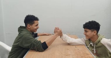 مراكز شباب بنى سويف تجذب الأطفال والبراعم فى رمضان.. تنفيذ مسابقات فى الألعاب الريفية وشد الحبل ومصارعة الزراعيين.. الأطفال ينفذون مشروع ألف بنت ألف حلم داخل مراكز الشباب.. وإقبال من الفتيات على المبا