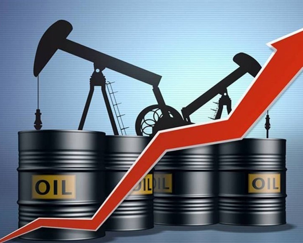 ارتفاع أسعار النفط بأكثر من 3% وانخفاض الذهب عالميا