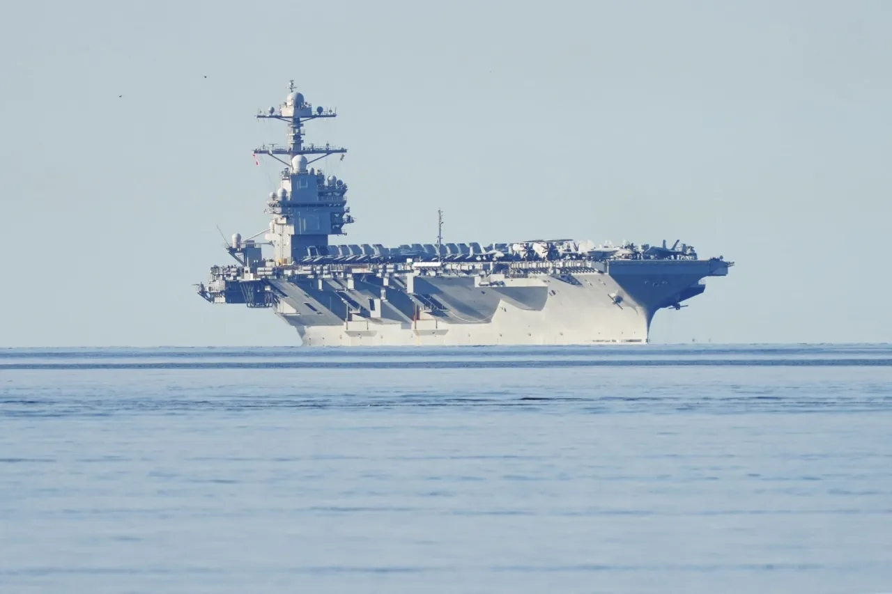 واشنطن بوست: حاملة الطائرات الأميركية USS Gerald R. Ford ستغادر الشرق الأوسط خلال أيام