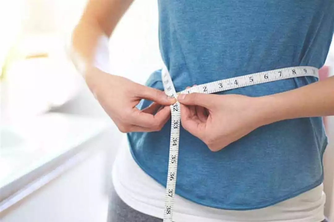 جراحات السمنة ولا التكميم؟.. أستاذ صحة عامة توضح الفرق بين العملتين لإ