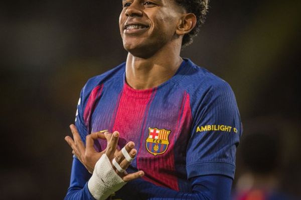 الأمين جمال يفوز بجائزة أفضل لاعب في الدوري الإسباني