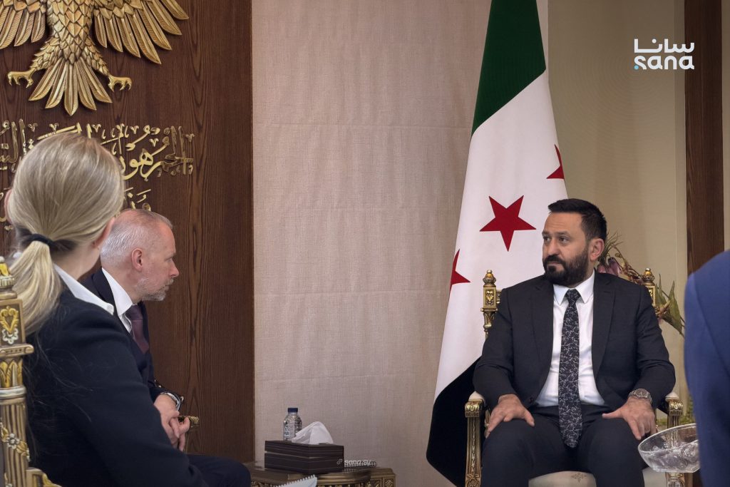 بحث التعاون القضائي والمؤسسي بين وزارة الداخلية السورية ووفد من وزارة العدل السويدية