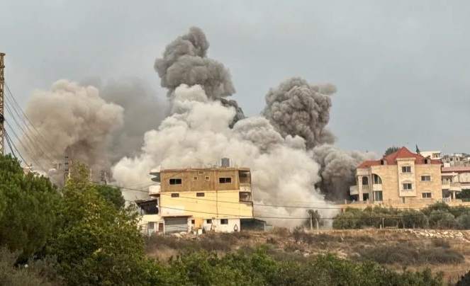 غارات إسرائيلية جنوب لبنان تخلف شهيداً وجرحى وتصعيد يمتد إلى البقاع