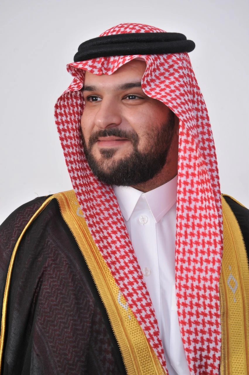 مواقف ذوي الإعاقة.. حق إنساني تنتهكه المخالفات