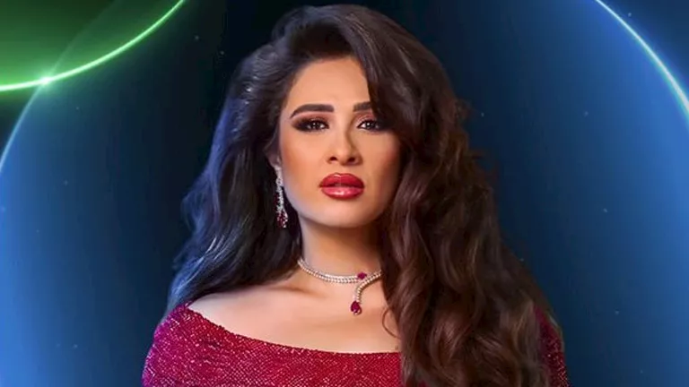 ياسمين عبدالعزيز ترد على تصريحات طارق الشناوي