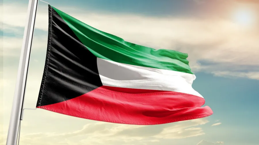 الكويت تمهل عضوين من البعثة الدبلوماسية الإيرانية 24 ساعة لمغادرة البلاد بسبب الاعتداءات المستمرة