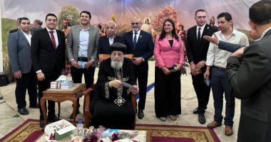 رئيس اتحاد العمال يهنئ البابا تواضروس بعيد القيامة: رسالة محبة وتآخٍ وطني