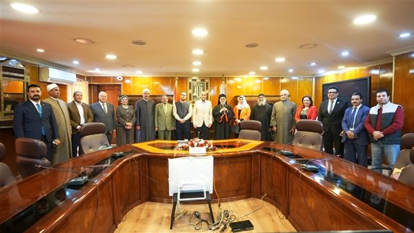 محافظ أسيوط يبرز في لقاء «بيت العائلة» أهمية مواجهة الخصومات الثأرية