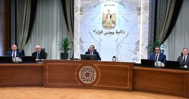 رئيس الوزراء: كل التحية للرئيس السيسى على رؤيته فى تحديث عناصر الدولة المصرية