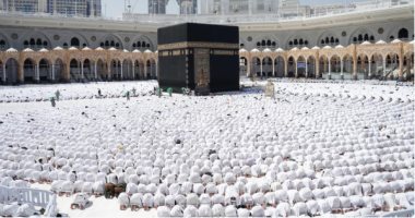 تدشين قافلة توعوية لحجاج السياحة بمطار القاهرة الدولى