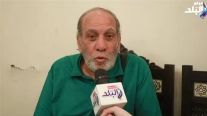 “عايز آكل عيالي”.. منير مكرم يرد على منتقدي إعلان «اديني مدفن»