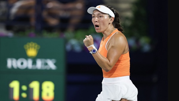 جيسيكا بيغولا تحصد لقب بطولة سوق دبي الحرة للتنس للسيدات