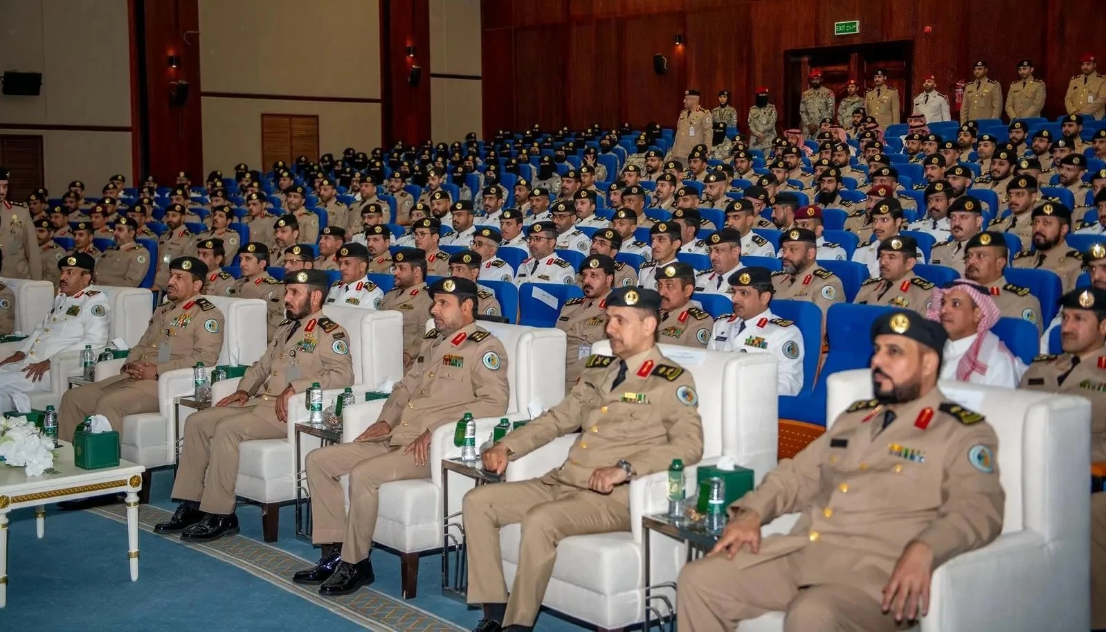 حرس الحدود يحتفي بتخريج طلبة الدورات التخصصية بالرياض