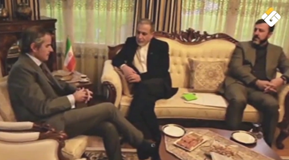 عشية المفاوضات في جنيف… وزير الخارجية الإيراني عباس عراقجي يبحث مع غروسي ملفات التعاون النووي