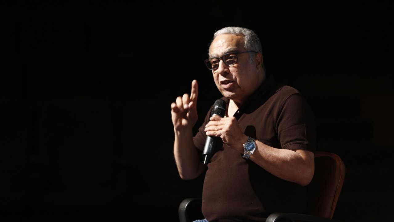 محمد العدل: حياتنا تحولت إلى صراع دائم بسبب الاختلافات