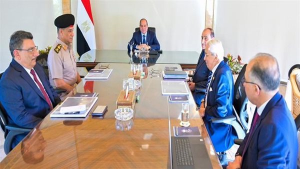 الرئاسة في أسبوع.. السيسي يشدد على رفض مصر القاطع لأي اعتداءات على الدول العربية.. يوجه بتعديل مسار طريق العين السخنة - الزعفرانة.. صرف 1500 جنيه للعمالة غير المنتظمة.. وإنجاز مشروع مترو الأنفاق