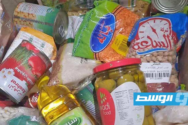 توزيع 1000 سلة رمضانية على الأسر المحتاجة في سرت
