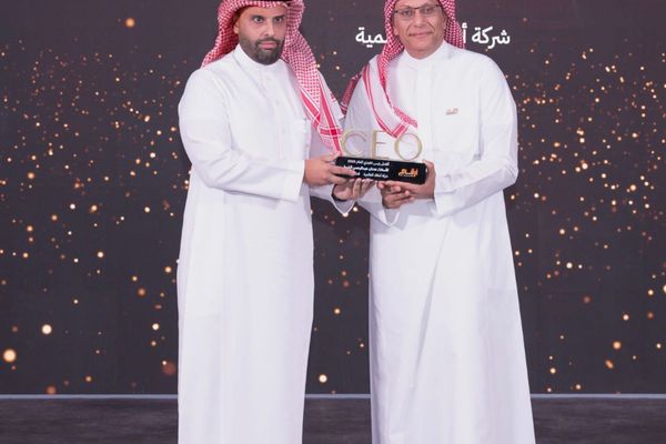 للعام الثاني على التوالي.. عدنان الشبيلي يتوّج بجائزة “أفضل رئيس تنفيذي” في قطاع التمويل لعام 2025