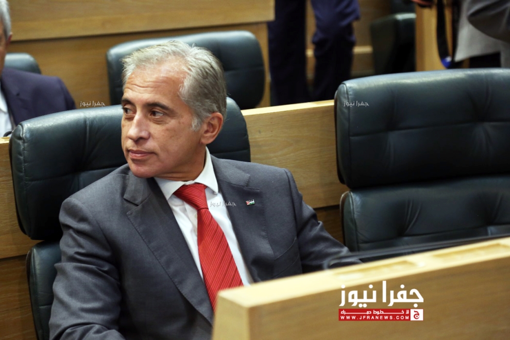 مسبحة الـ 100 يوم "فرطت" ! هل سيعيش الأردنيون على أطلال الرئيس وميدانه؟