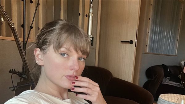 تايلور سويفت تدعم “ملائكة الجليد" بصوتها (فيديو)