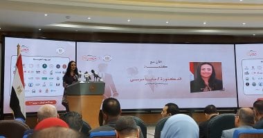 وزيرة التضامن: السيدة انتصار السيسى تابعت تفاصيل «فرحة مصر» لتجهيز العرائس