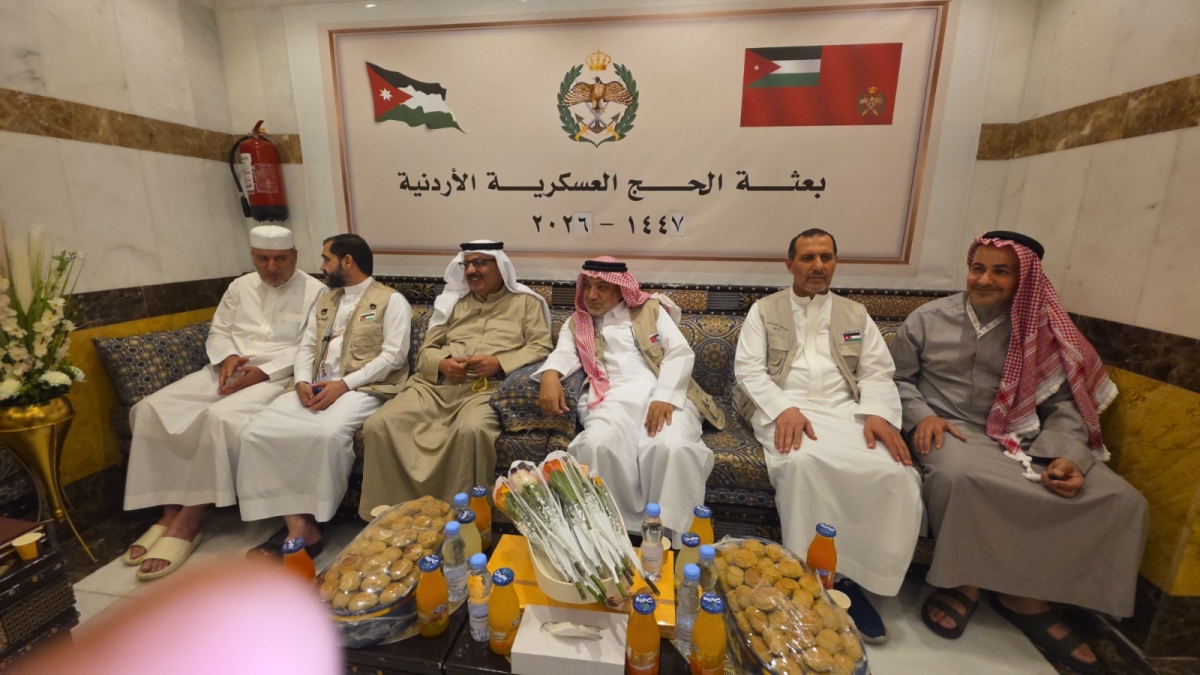 وزير الأوقاف والشؤون والمقدسات الإسلامية يزور بعثة الحج العسكرية الاردنية 51