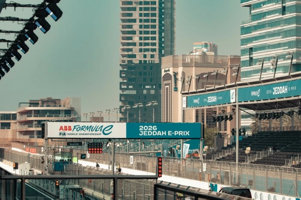 على حلبة كورنيش جدة وللمرة الثامنة.. انطلاق سباق «إيه بي بي فورمولا إي»