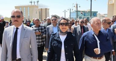 محافظ الوادي الجديد تدشن انطلاق حملة التبرع بالدم تحت شعار تبرعك حياة