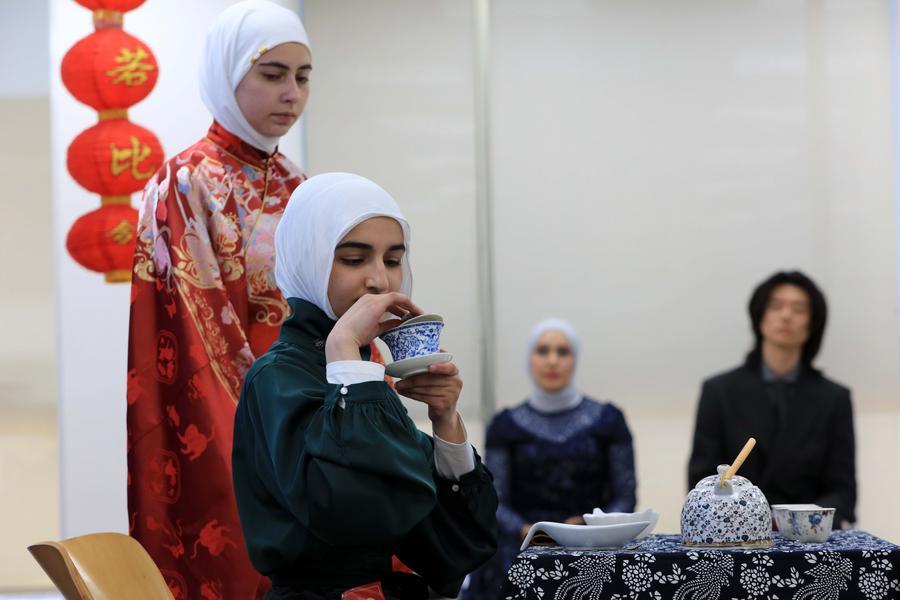 اختتام مسابقة جسر اللغة الصينية الخامسة والعشرين لطلاب جامعات الأردن