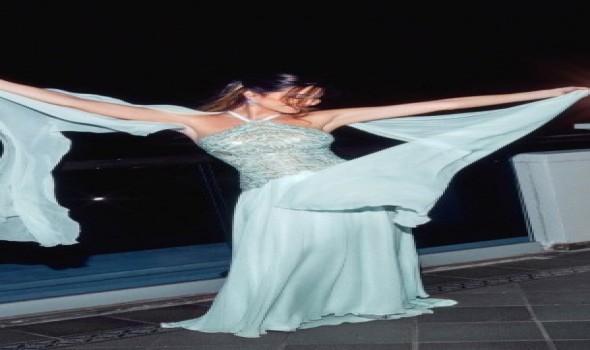 نانسي عجرم ترسم موضة سهرات صيف 2026