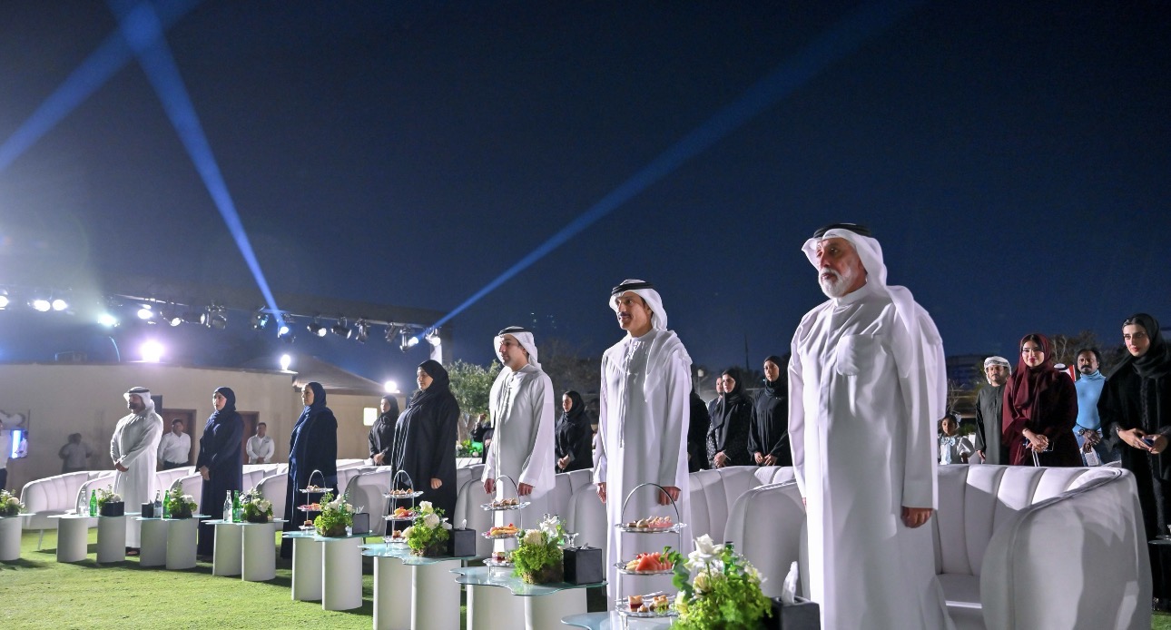 "ميناء وجمارك عجمان" تعرض إنجازاتها في ملتقى الموظفين السنوي