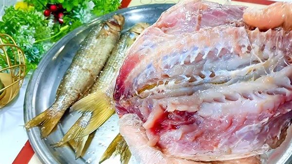مشروبات طبيعية لعلاج احتباس السوائل بالجسم بعد تناول الفسيخ فى العيد