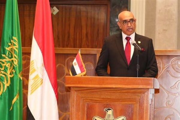 قنصل عام مصر في جدة يعقد لقاء مع أبناء الجالية المصرية بالمدينة المنورة