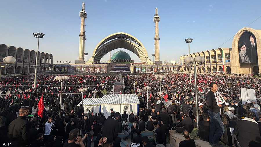 إيران تبدأ رسميا مراسم تشييع خامنئي في طهران