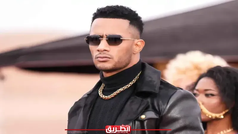 محمد رمضان يحتفل بعيد ميلاده في دبي مول ويعتذر لجمهوره