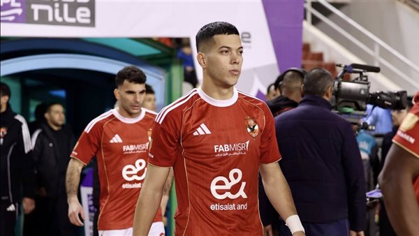 هل رفض الأهلي المفاوضات مع إمام عاشور لتجديد عقده بسبب مطالبه المالية؟، شوبير يكشف ما حدث